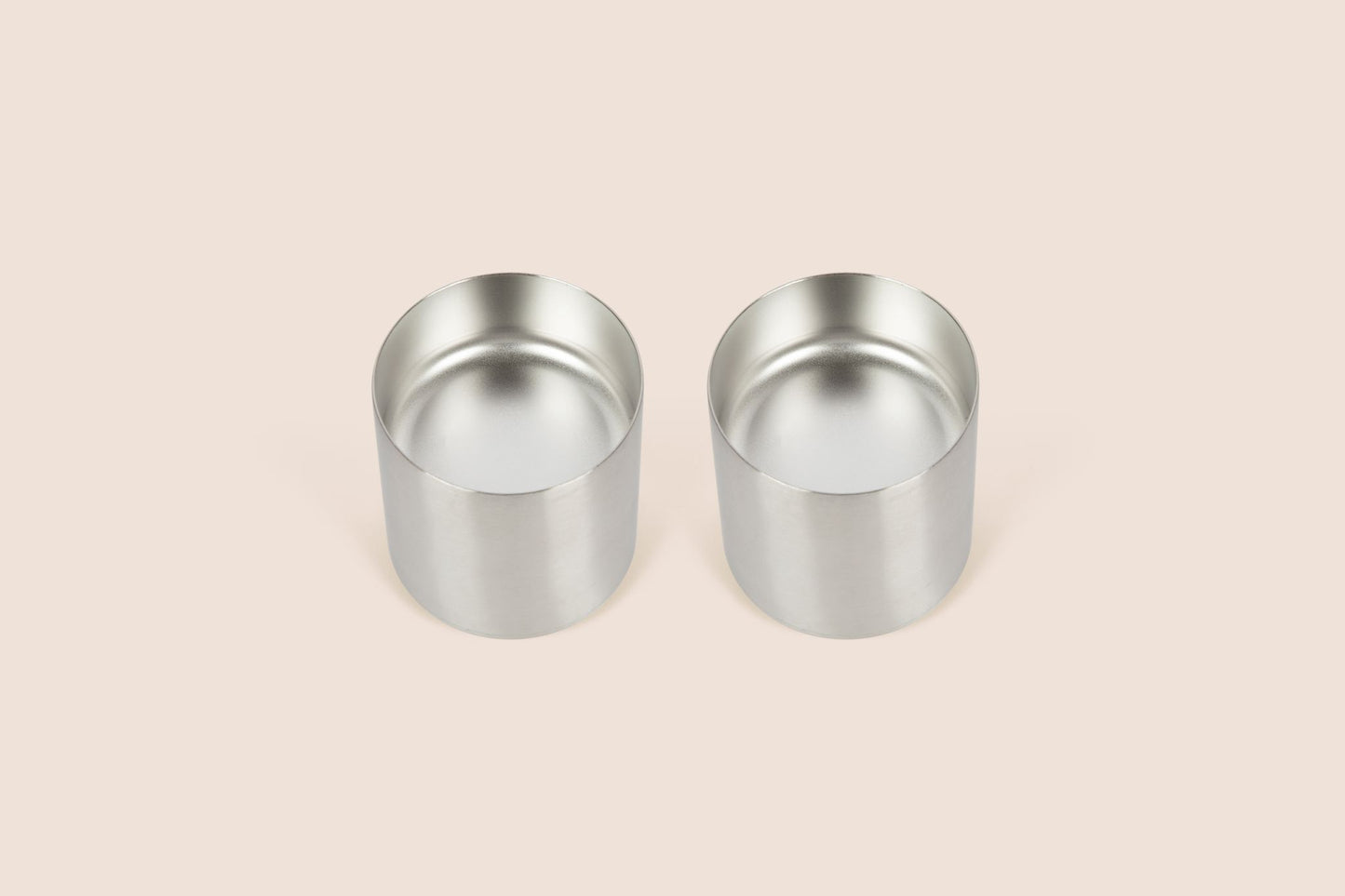 Maia, an award-winning breastmilk chiller, allows you to pump, store and cool your breastmilk.